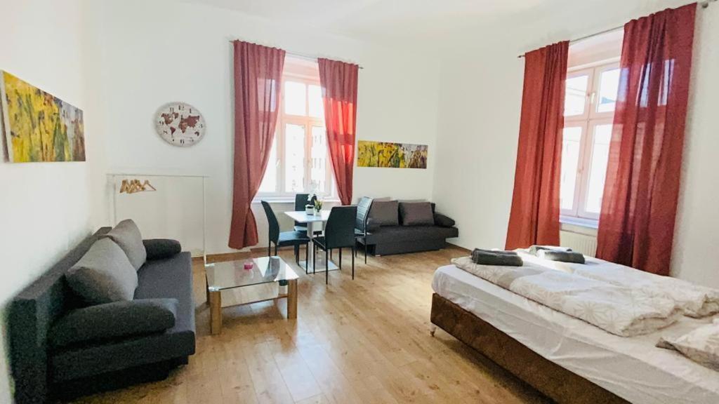 וינה Deluxe Quad Room Dw מראה חיצוני תמונה