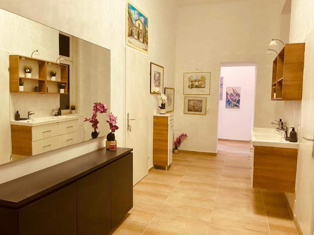 וינה Deluxe Quad Room Dw מראה חיצוני תמונה