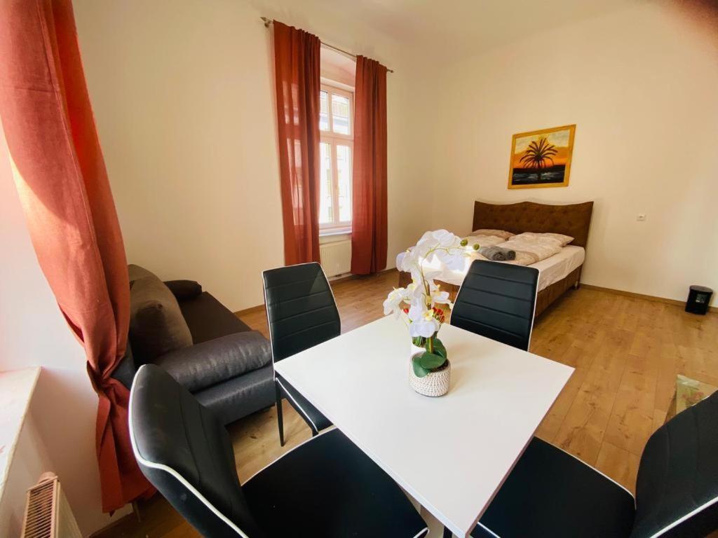 וינה Deluxe Quad Room Dw מראה חיצוני תמונה