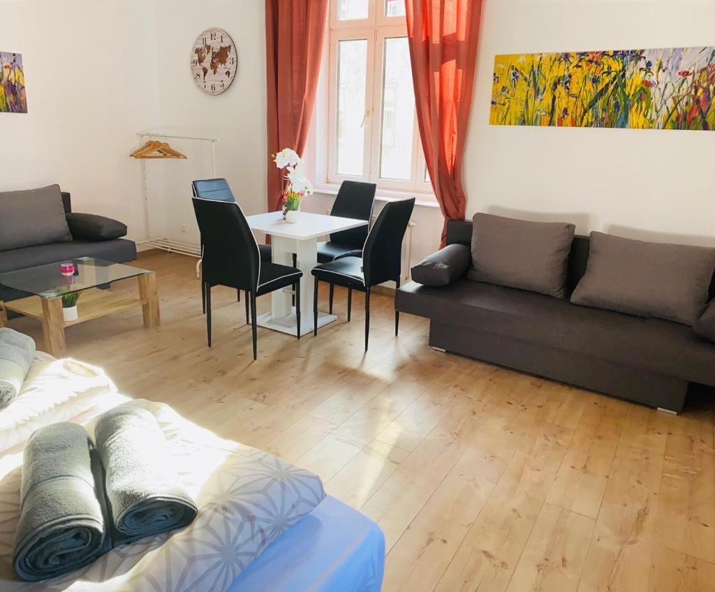 וינה Deluxe Quad Room Dw מראה חיצוני תמונה